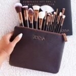 Zoeva 15 Piece Best Quality Makeup Brushes With Pouch